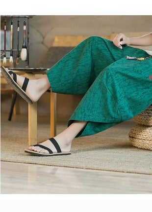 Kimono giapponese Pantaloncini tradizionali Pantaloni asiatici da uomo Samurai giapponese Pantaloni larghi da uomo in lino Yukata casual allentati