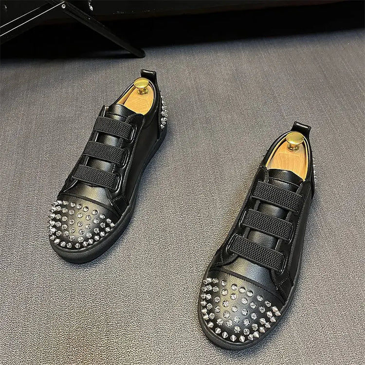 Sneaker Casual Men Designer Rivet Board Shoes Fashion Split Leather Upper Flat Platform White Shoes High Top Nightclub Shoes