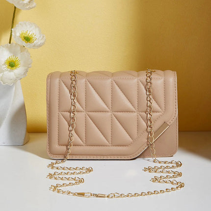 Trendy Embroidered Square Bag  - Diamond Pattern Shoulder Purse with Chain Strap & Magnetic Closure PlatiNum