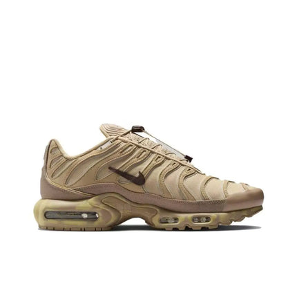 Scarpe da corsa basse da uomo Nike Air Max plus, comode, resistenti, con assorbimento degli urti, stile versatile DM0032-019