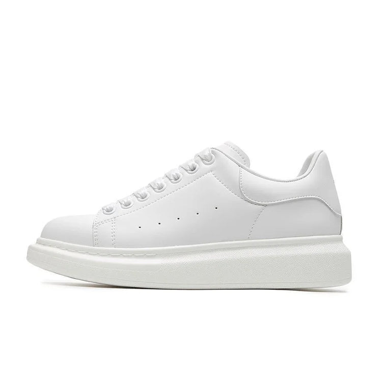Korean Designer Shoes for Men Casual Breathable Lace-Up Oxfords Shoe Youth White Flats Platform Sneakers Street Style Footwear