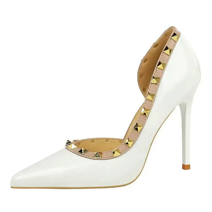 2025 Nuovo Sexy Nero Sottile Tacchi Alti 10.5 Centimetri Scarpe da Donna Testa A Punta Rivetto Pompe da Donna in Pelle Verniciata Stiletto Scarpe da Discoteca platinumshop