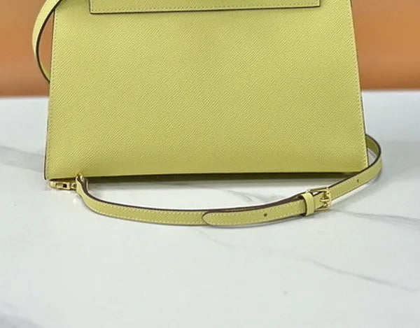 Women's handbag Bag for Woman of Genuine Leather in Gold or Silver Buckle Designer Bag Women's bag Luxury brand bag Shoulder ba PlatiNum