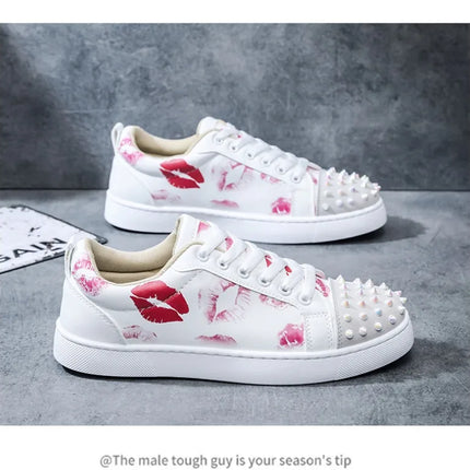 Fashion Trend Couples Casual Sneakers Red Sole Rivet Board Shoes for Men High Quality Man's Leather Sneakers for Men Women Shoes