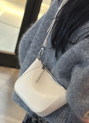 Nuova borsa in vera pelle, versatile borsa a tracolla piccola in pelle di vacchetta di alta qualità per donna