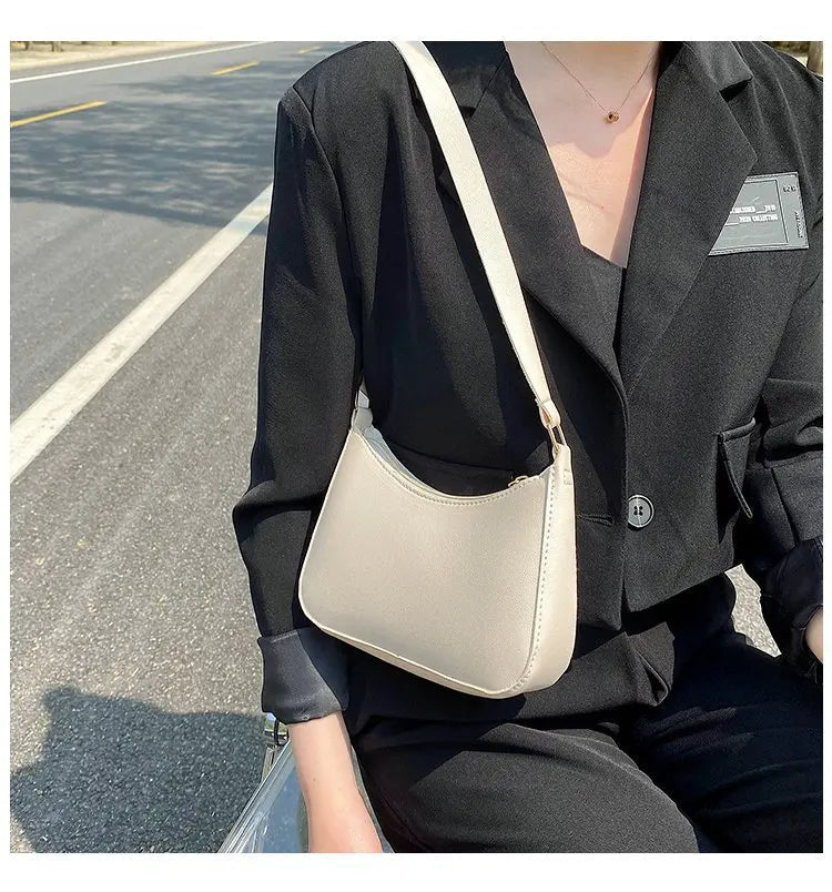New Women's Fashion Handbags Retro Solid Color PU Leather Shoulder Underarm Bag Casual Women Hobos Handbags sac à main femme PlatiNum