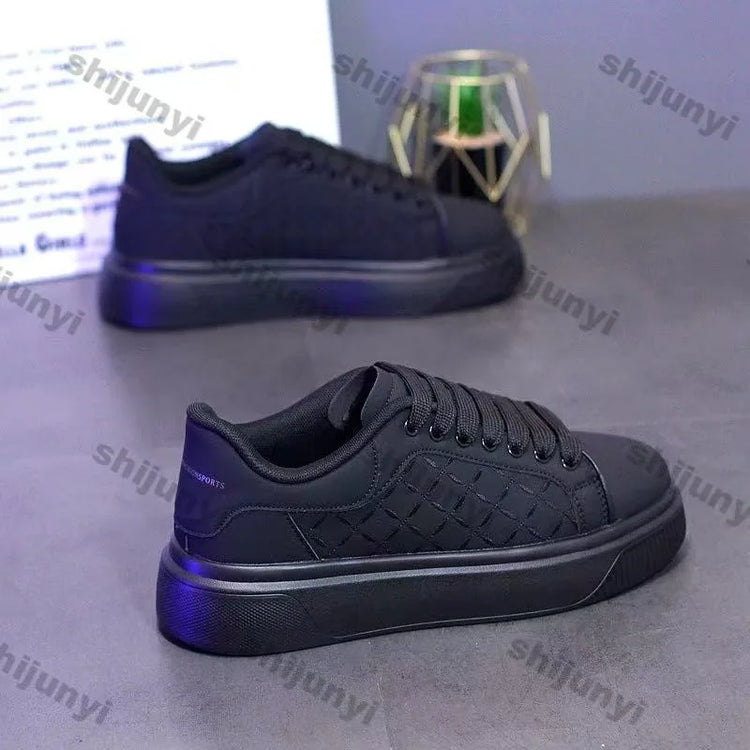 Fashion Concise Solid Flats 2026 Spring New Arrivals Men Casual Sport Shoes Increase Height Comfortable Platform Sneakers