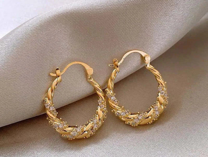 Luxury Shiny Zircon Twisted Hoop Earrings for Women Fashion Gold Color U Shaped Geometric Earrings Ear Accessories Party Jewelry PlatiNum