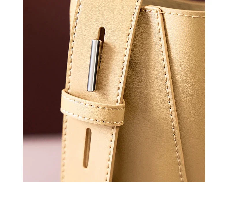 100% Genuine Leather Women Shoulder Bag Large Capacity Cowhide Bucket Bags Fashion Casual Female Crossobdy Bag 2391