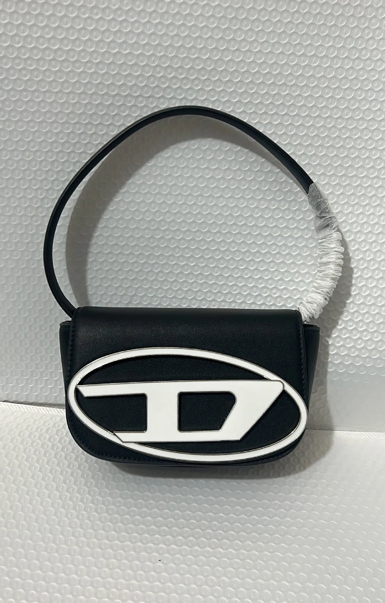 Borsa a Tracolla in Pelle PU Effetto Specchio Argento Lucido con Decorazione Ovale in Rilievo, Tracolla Staccabile, Mini Borsetta Futuristica da Donna