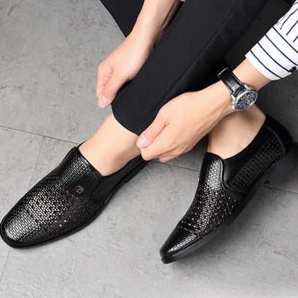 Mocassini da uomo estivi Scarpe in pelle da uomo traspiranti Suole morbide Scarpe casual da uomo Scarpe Oxford slip-on Business Zapatos De Hombre