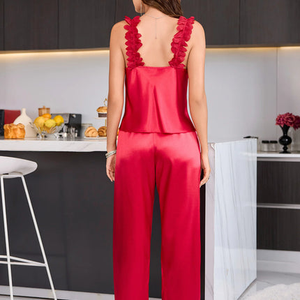 Nuovo set pigiama da donna casual e comodo con scollo a V in pizzo tinta unita