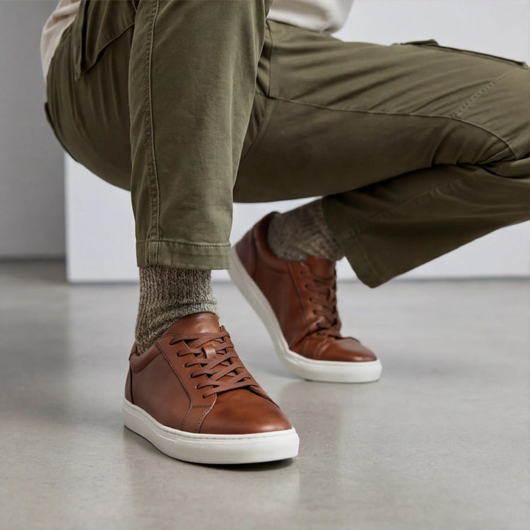 Men's Sneakers And Casual Shoes Plain Design Shoes For Man Casual Wear Man Shoes Contrast Sole Casual Style