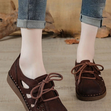 Women's Leather Slip-on Sandals 2026 New Style, Women's Thick Sole Sandals, Retro Mom Style Shoes with Holes, Women's Luxury Sandals