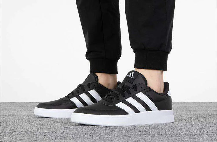 Scarpe da tennis Adidas da uomo 2026 HP9426 Bianche Nere Comode Sneakers Sportive Casual