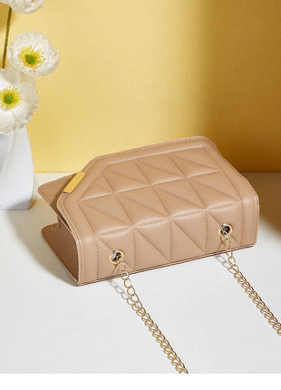 Trendy Embroidered Square Bag  - Diamond Pattern Shoulder Purse with Chain Strap & Magnetic Closure PlatiNum