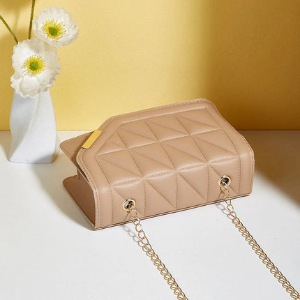 Trendy Embroidered Square Bag  - Diamond Pattern Shoulder Purse with Chain Strap & Magnetic Closure PlatiNum