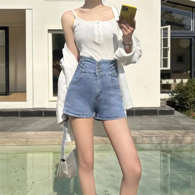 Women's super high waisted denim shorts for summer girls, new black A-line waist cinching slimming design, hot pants PlatiNum