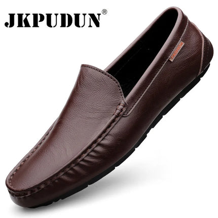Scarpe casual da uomo in vera pelle Mocassini da uomo di marca di lusso Mocassini Slip traspiranti su scarpe da guida italiane Chaussure Homme