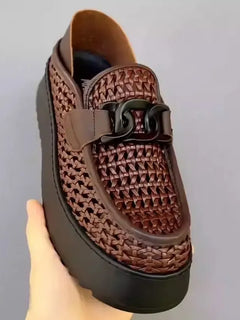 Mocassini Neri di Tendenza da Uomo, Scarpe Casual Traspiranti con Intaglio, Comode Scarpe Slip-on con Plateau, Mocassini da Uomo