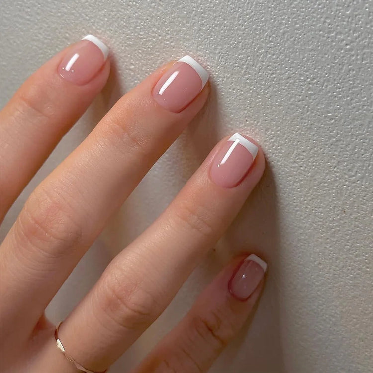 24Pcs Simple Square Head Fake Nail with nude design White Gradient French Press on False Nails Short Full Cover Nail Tips