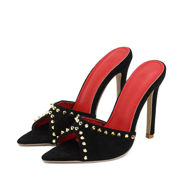 Liyke 2026 Moda Estiva Rivetto in metallo Designer Tacchi alti Pantofole da donna Sexy Punta a punta Party Stripper Scarpe Ciabatte Sandali