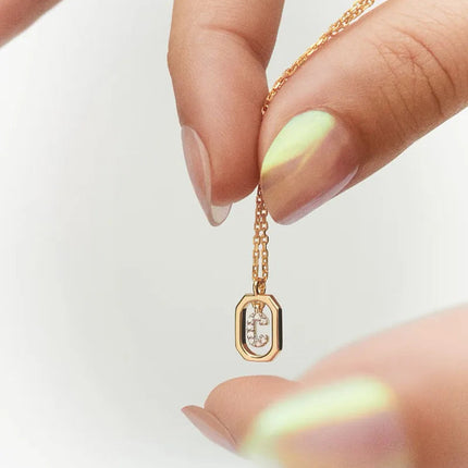 New 925 Sterling Silver Letter Necklace Personalized Charming English Alphabet Pendant Collar Birthday Gift  Exquisite Jewelry PlatiNum