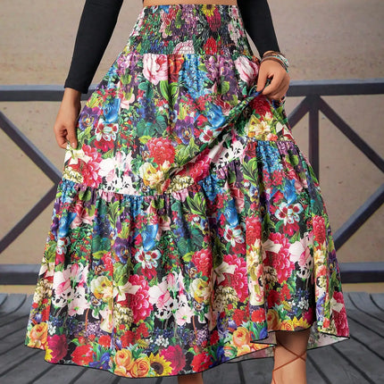 Abito lungo da donna a fiori con vita arricciata e balze, ideale per vacanze e spiaggia, stile casual