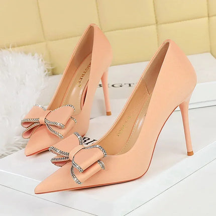 BIGTREE New Fashion Women Dress Shoes 10cm tacchi alti Shallow Toe Crystal Butterfly Knots Lady Red Silk Shoes taglia 34-40