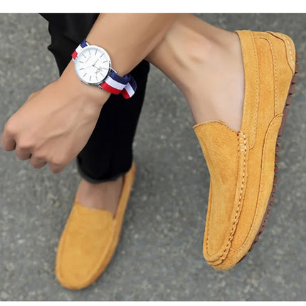 Mocassini da uomo in pelle scamosciata di lusso 2022 scarpe casual da uomo scarpe da barca fatte a mano da uomo Slipon scarpe da guida mocassini maschili Zapatos