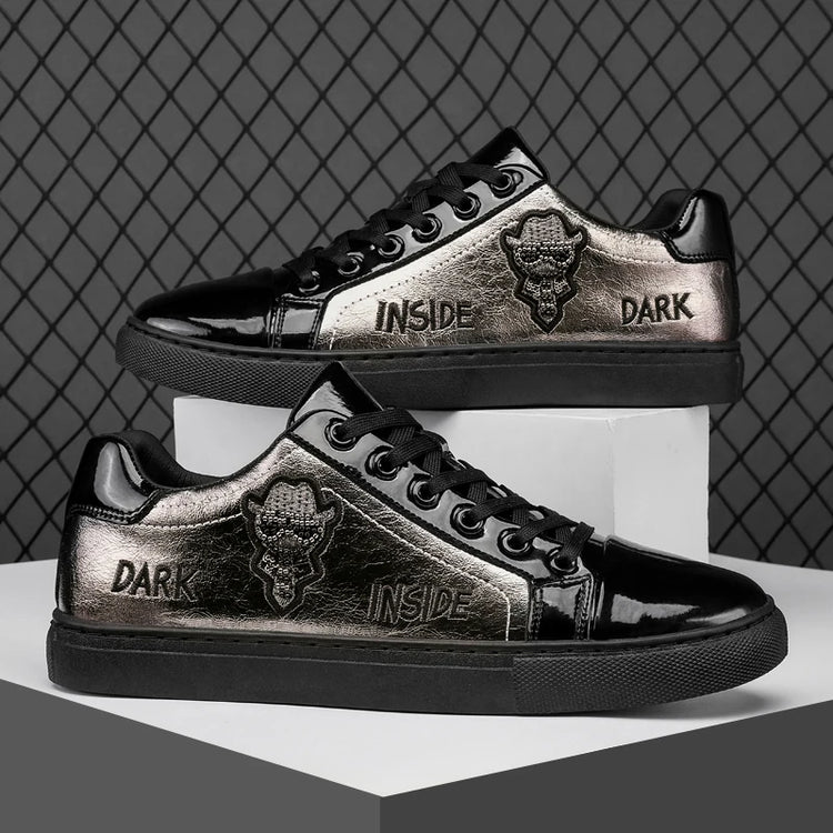 Men Casual Shoes Patent Leather Flats Skate Men Cool Driving Shoes Male Walking Shoes Sneakers Dress Trend the Latest Leisure