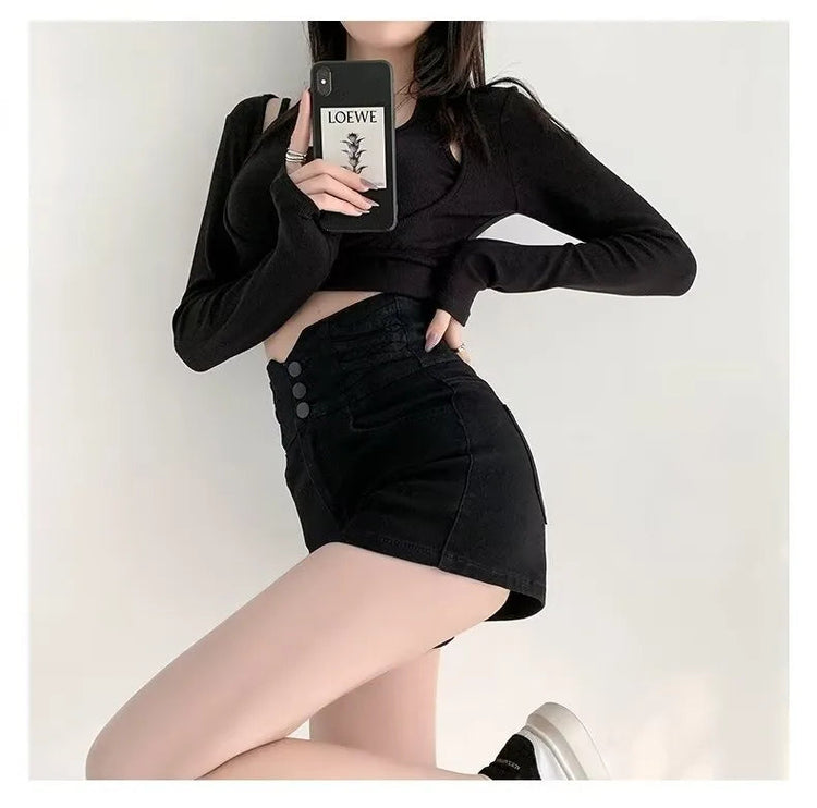 Women's super high waisted denim shorts for summer girls, new black A-line waist cinching slimming design, hot pants PlatiNum