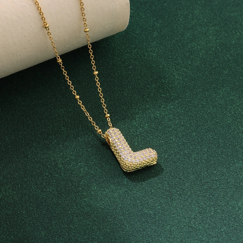 Nuove collane di lusso in acciaio inossidabile con 26 lettere inglesi in cristallo di zircone per le donne Commercio all'ingrosso di gioielli con catena girocollo femminile alla moda