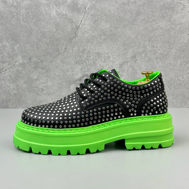 Luxury Designer Rivets Men Leather Casual Shoes Fashion Breathable Height Increasing Male Brogue Derby Shoes Zapatillas Hombre