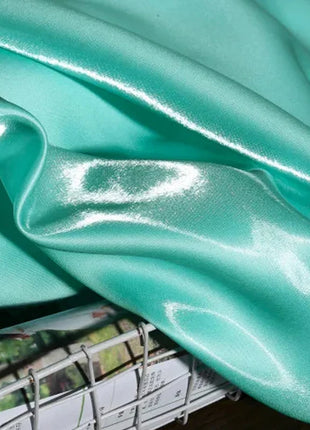 Tessuto Satinato Liquido Lucido di Lusso Riflettente Effetto Galassia per Abiti da Sposa e Design di Abiti alla Moda