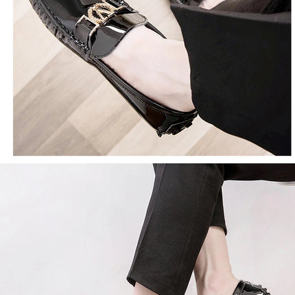 Scarpe a cuffia da uomo, scarpe slip-on primaverili ed estive, scarpe da uomo alla moda in pelle verniciata stile coreano, scarpe pigre basse, scarpe casual, fatte a mano