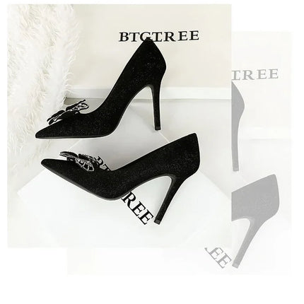 NUOVE Décolleté da donna con strass Tacchi alti a farfalla 10 CM Tacchi a spillo da donna in pelle scamosciata Scarpe da banchetto di lusso Scarpe da sposa di moda