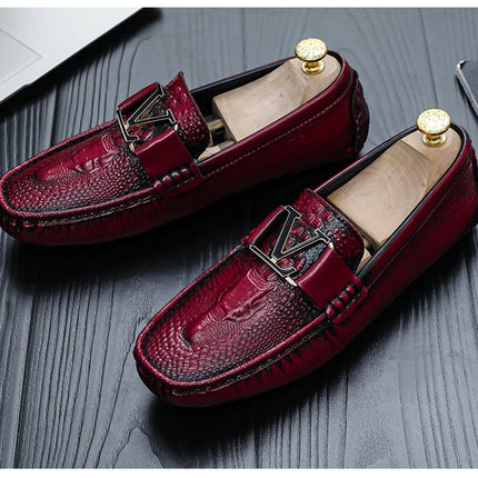 Nuove Scarpe Casual da Uomo Slip-On con Suola Morbida 2026, Stile Britannico Versatile e di Tendenza, Mocassini Comodi e Abbinabili a Tutto