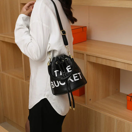Spring New Fashion Letter PU Leather Bucket Bag Women Simple City Style Shoulder Handbag Trendy Crossbody Satchel Handbag PlatiNum