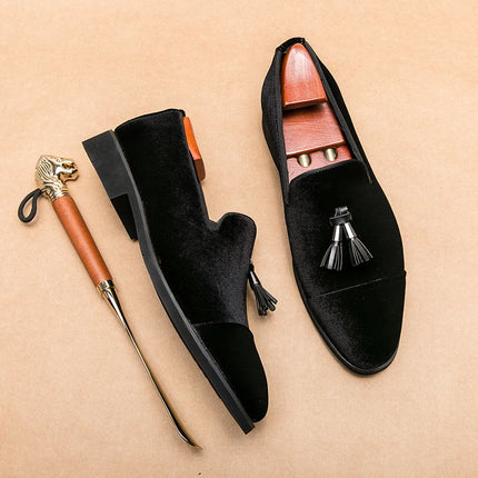 Mocassini verdi in pelle scamosciata di marca di lusso da uomo slip-on nappa scarpe da sposa in morbida pelle appartamenti scarpe da uomo scarpe casual scarpe in pelle nabuk