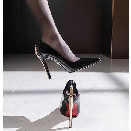 Scarpe da Donna di Design di Lusso, Tacchi Alti a Punta Stiletto con Design a Scettro e Spada Dorata, Moda Regina 2026, Zapatos De Mujer platinumshop