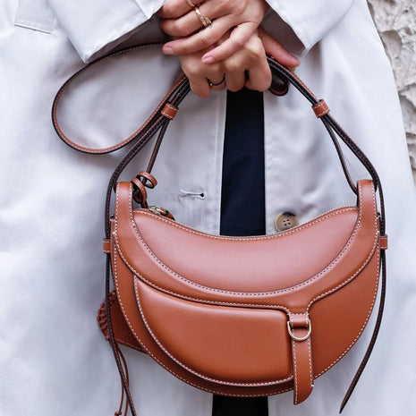 Borsa a tracolla a mezzaluna da donna, elegante e minimalista, per uso quotidiano