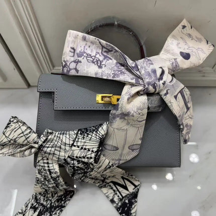 Shoulder bag Women's handbag Bag for Woman of Genuine Leather in Gold or Silver Buckle Designer Bag Women's bag Luxury brand bag PlatiNum