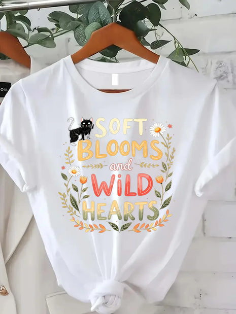 Comoda maglietta da donna con stampa T-shirt con fiori morbidi e cuori selvatici - T-shirt da donna con stampa floreale di gatti