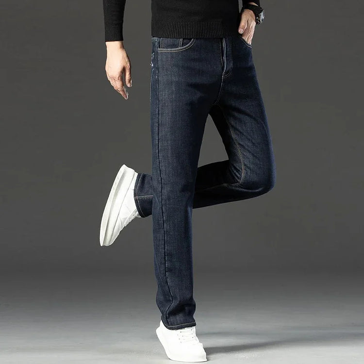 2026 Winter Thermal Stretch Jeans Men New Loose Straight Leg Casual Trousers Male Daily Commute Windproof Denim Pants