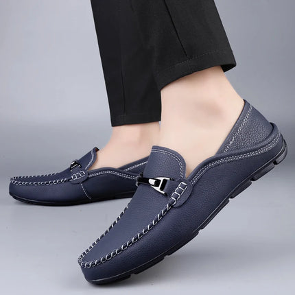 Mocassini in vera pelle Moda uomo Design Mocassino Slip on Soft Flats All-match Scarpe casual Calzature da barca fatte a mano per uomo adulto