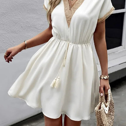 Abito corto longuette da spiaggia femminile con scollo a V in pizzo a maniche corte tinta unita estivo Abiti eleganti da donna in tinta unita bianco dolce platinumshop