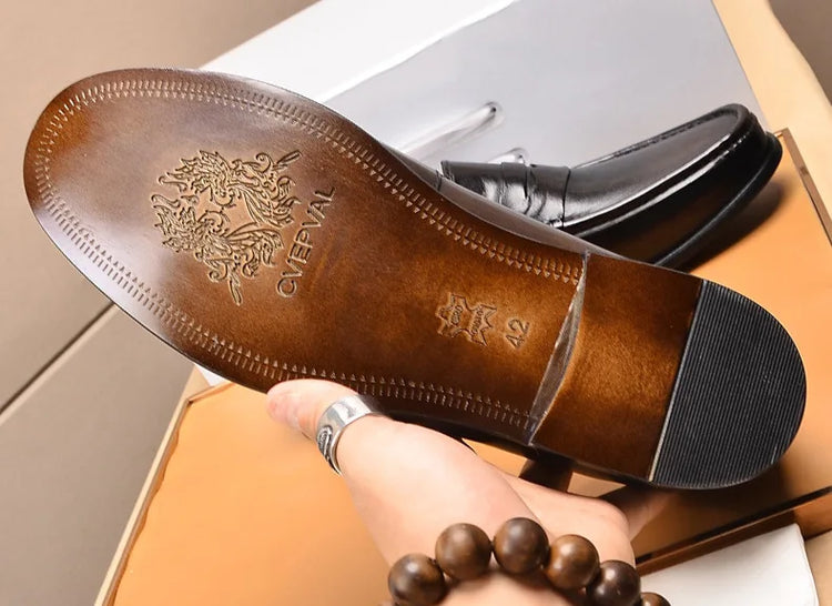 Mocassini da uomo di lusso in vera pelle slip on scarpe eleganti da lavoro casual nere scarpe da ufficio per feste di matrimonio da uomo
