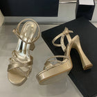 Liyke 2026 New Fashion Runway Sandali con plateau con tacco alto Strass Cinturino alla caviglia Open Toe Scarpe da festa di nozze Donna Oro
