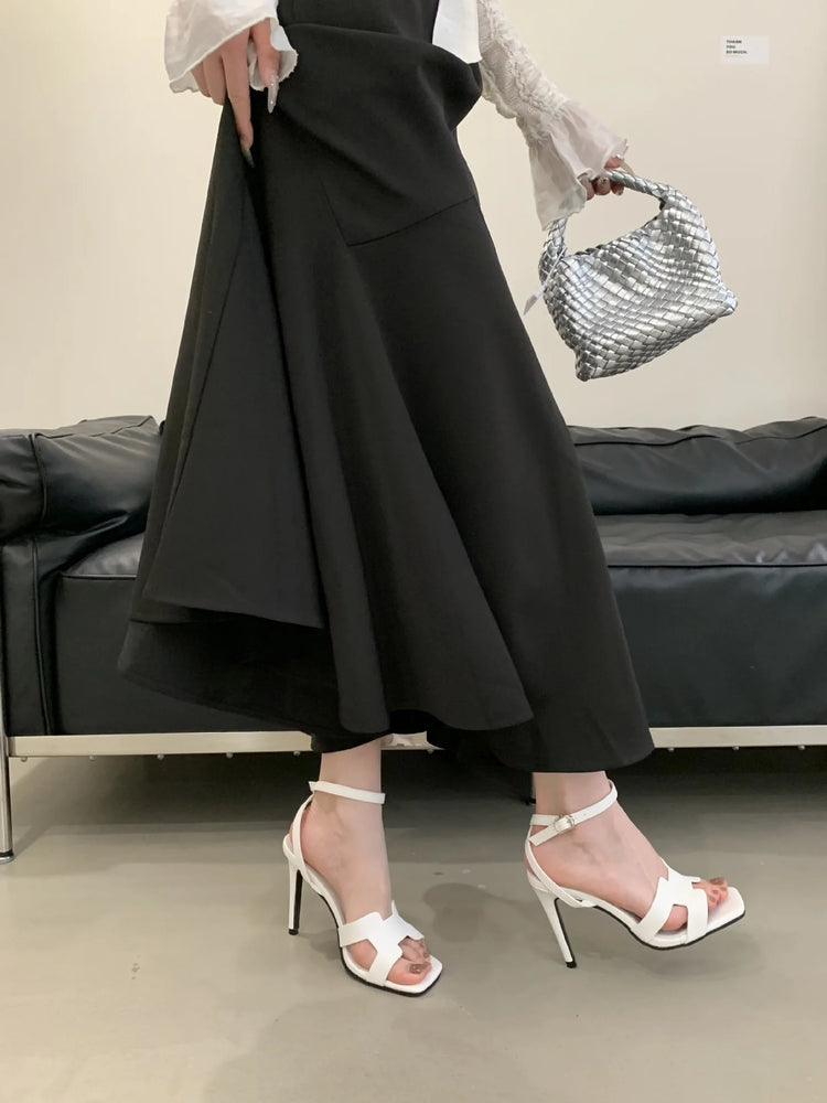 Alionly 2026 Nuova Moda Estiva Sandali Open Toe Donne Fibbia In Metallo Banda Stretta Sottile Tacco Basso Gladiatore Scarpe Da Festa